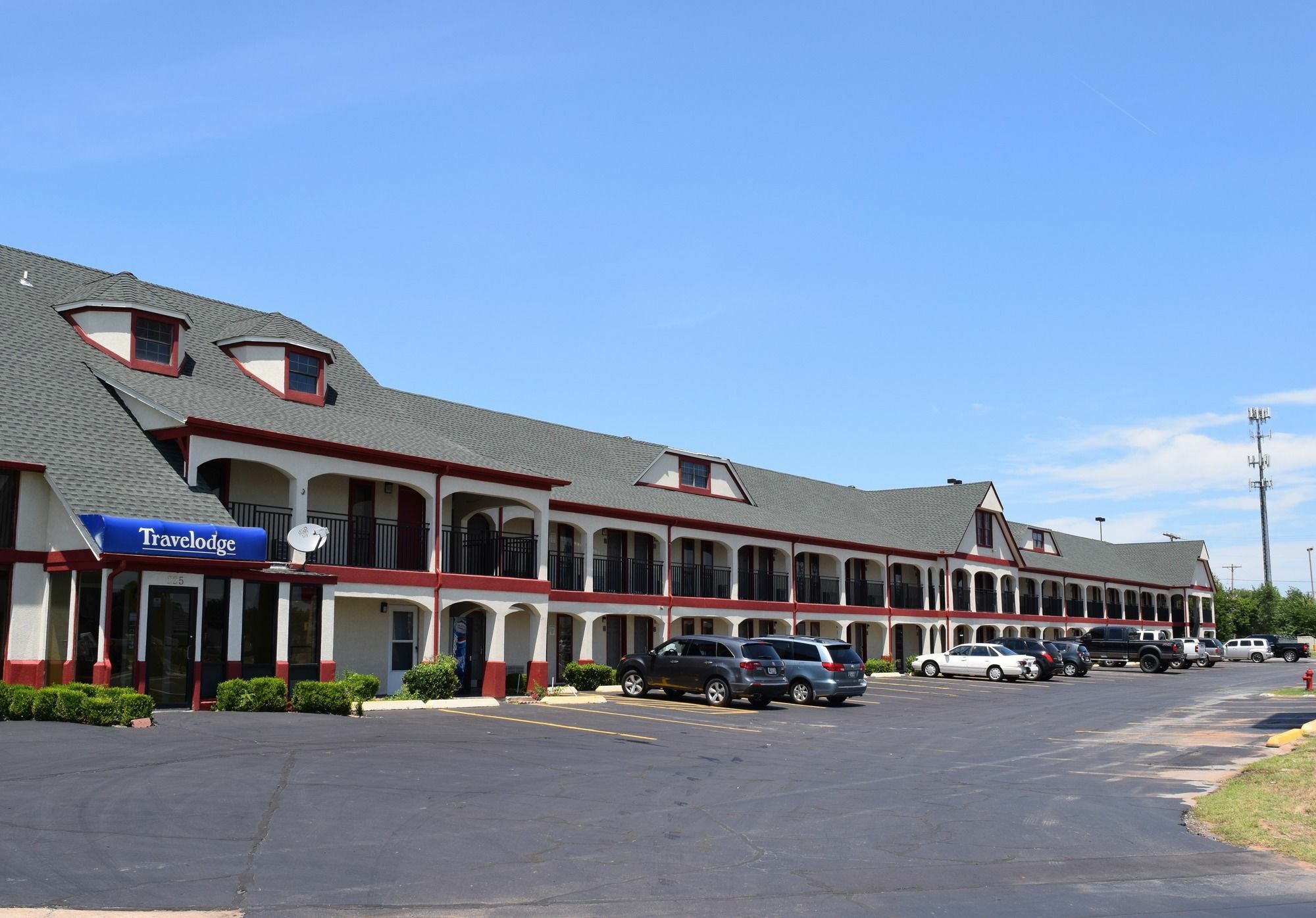 Motel Travelodge & By Wyndham 2*